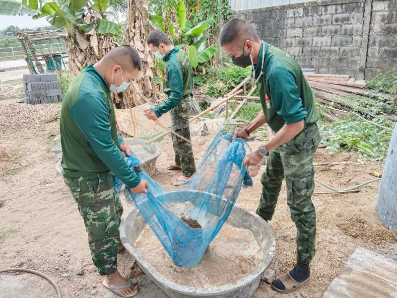 ซ่อมสร้างบ้านผู้ยากไร้-ต่อเติมบ้าน