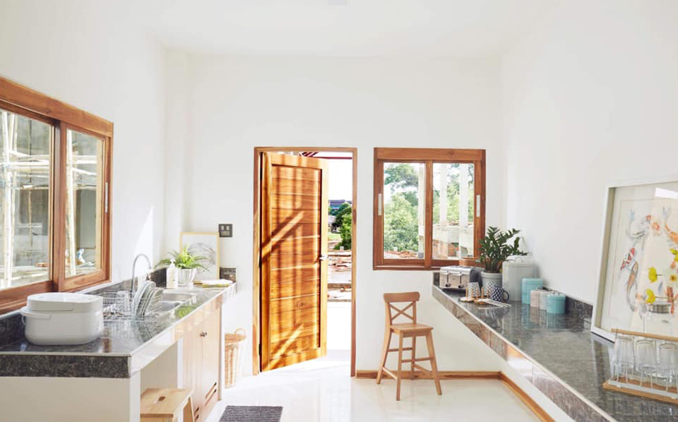 บ้านสไตล์มินิมอล-well-village-phrae-ห้องครัว