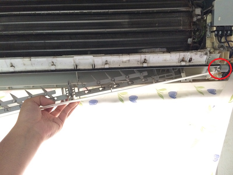 ล้างแอร์ด้วยตัวเอง-ประกอบแอร์หลังล้างแอร์เสร็จ