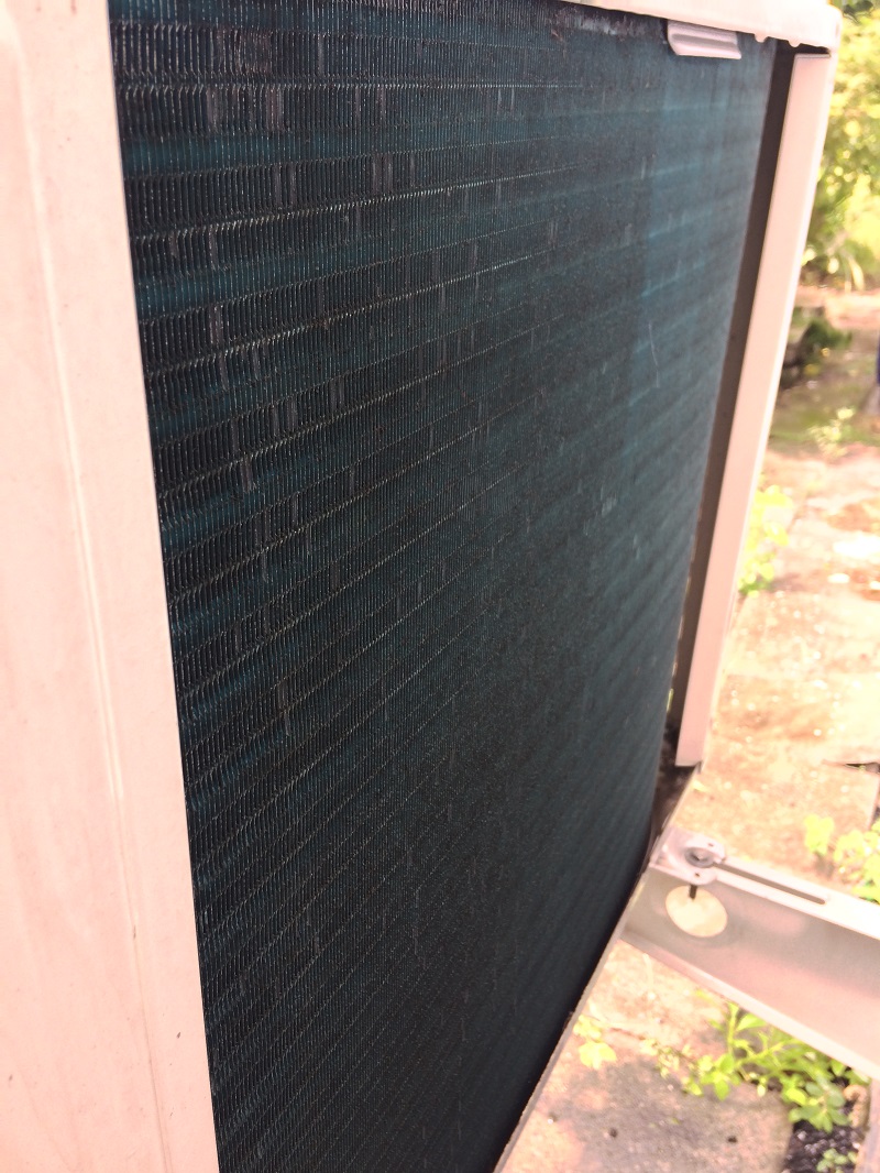 ล้างแอร์ด้วยตัวเอง-ล้างคอยล์ร้อนแอร์-3