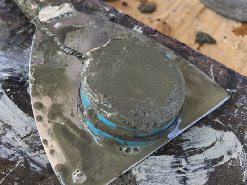 วิธีการทำ-ลูกปูน-หนุนเหล็ก-เทปูนลงแท่นพิมพ์