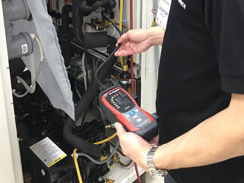 เช็ครั่วสารทำความเย็น-เครื่องปรับอากาศ